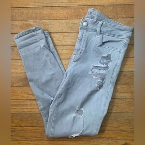 American Eagle distressed Jegging